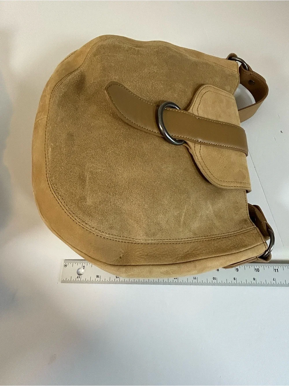 NWOT Gorgeous Lucky Brand Tan Suede Hobo Bag with Ring Accent